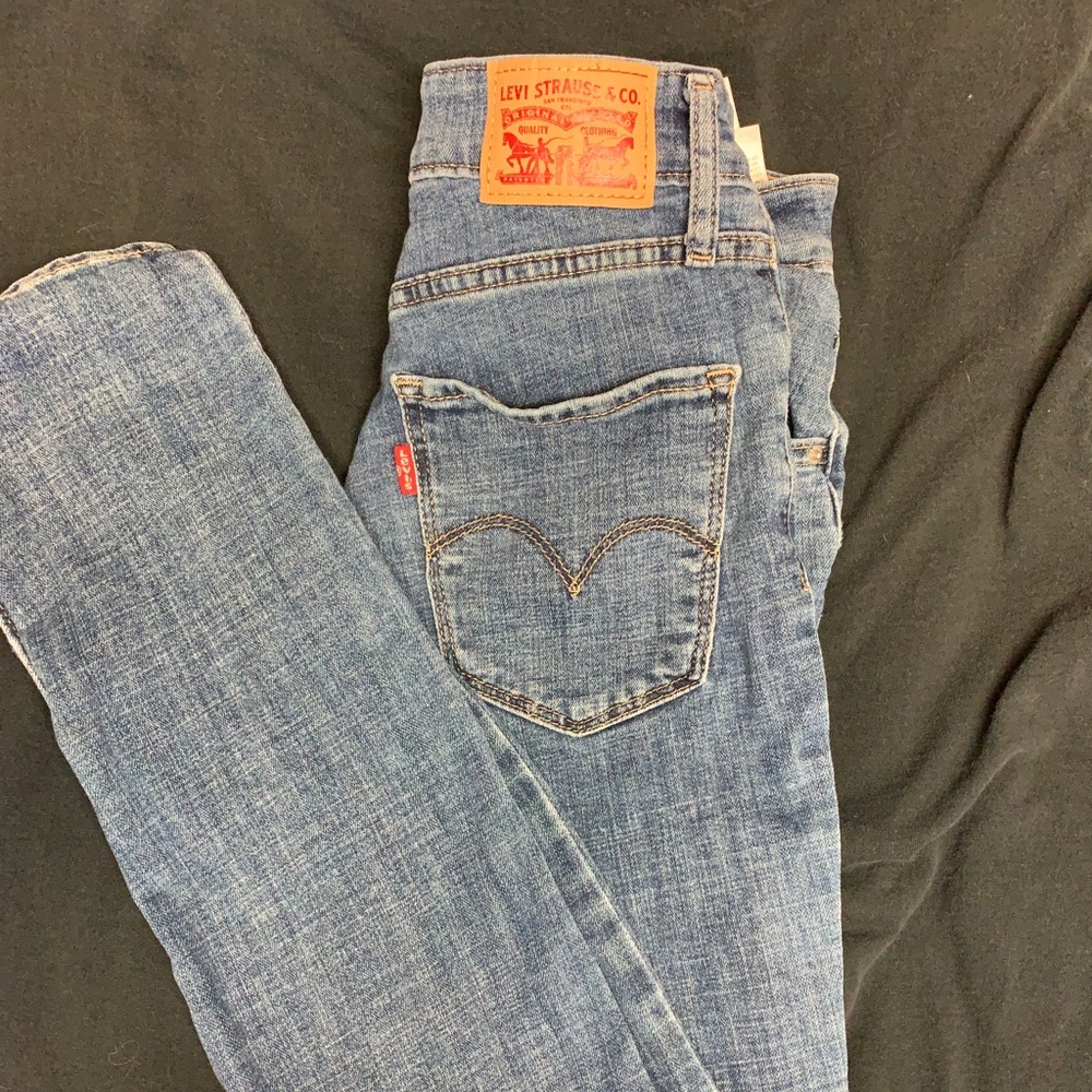 Levi’s Medium Wash 721 Midrise Skinny Jeans, Size 26